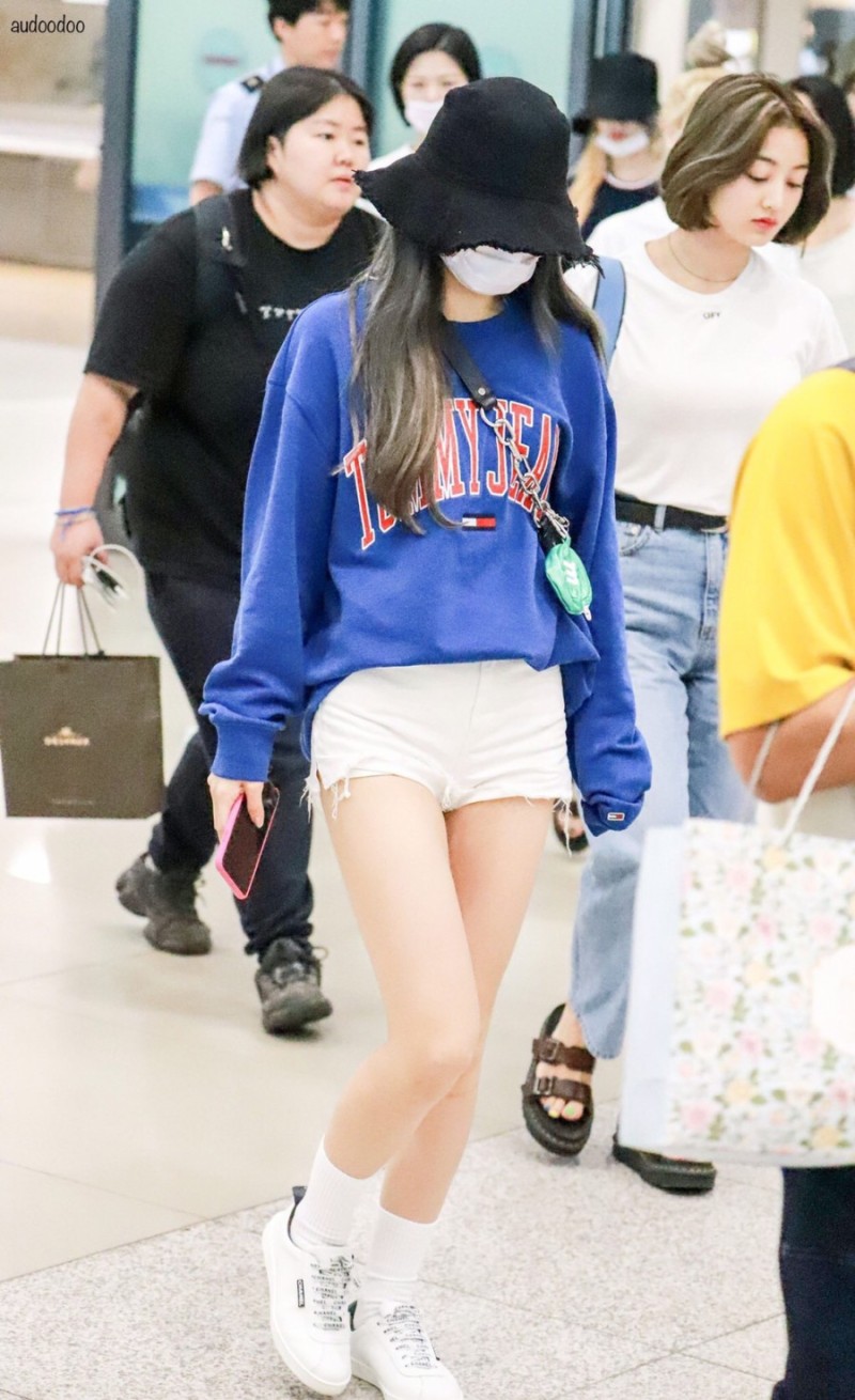 가을을 맞이해 영혼까지 긁어 모아본 나연 사복 ((스압주의)) | 인스티즈