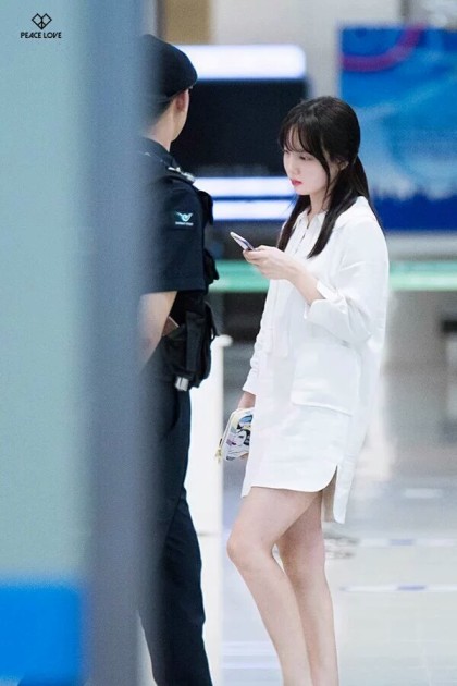 가을을 맞이해 영혼까지 긁어 모아본 나연 사복 ((스압주의)) | 인스티즈