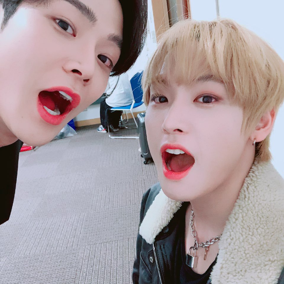 대쩡 셀카 모음 | 인스티즈