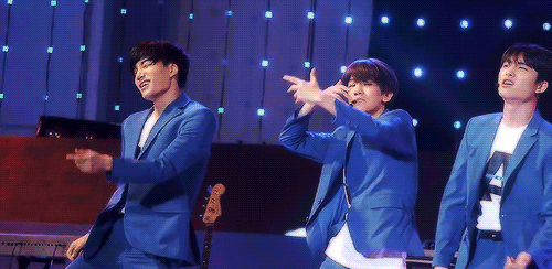 아카라카 못잊어... | 인스티즈