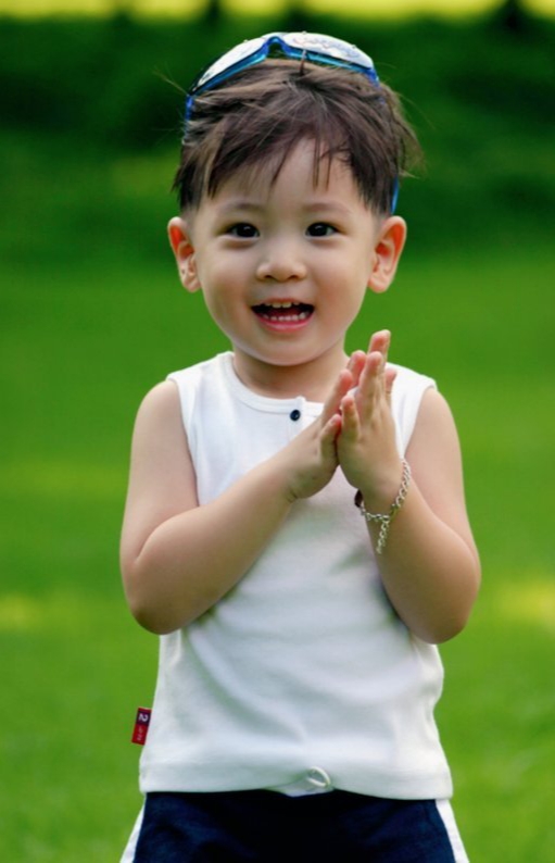 투바투가 어리긴 한가 봐. 꼬꼬마 시절인데 화질 봐 | 인스티즈