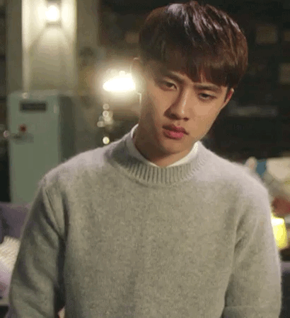 도경수 인상 쓰는 거 진짜...... | 인스티즈