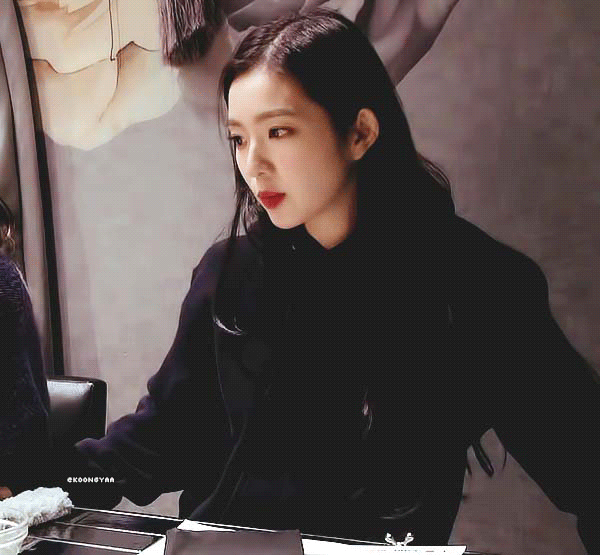 아이린 이짤 차도녀같이 생겨가지고 행동은ㅋㅋㅋㅋ | 인스티즈