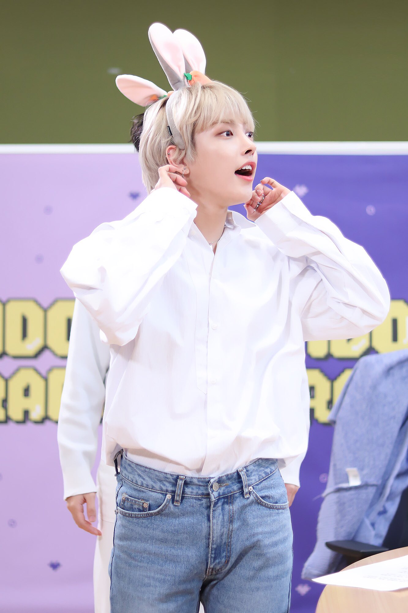 에이티즈 홍중이는 진짜 아이돌하려고 태어난듯.. | 인스티즈