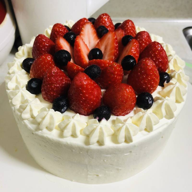 친구 생일 딸기 케이크 | 인스티즈