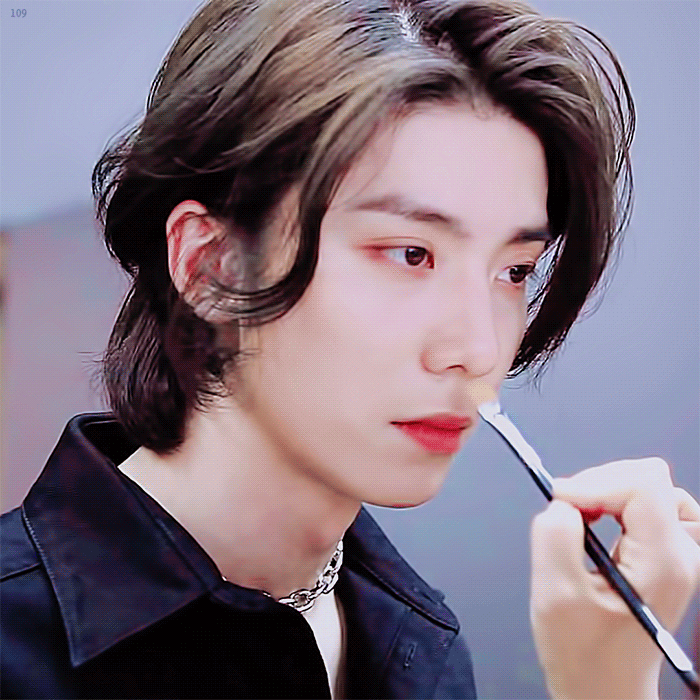 담배플을 떠나서,,,나는 잘생긴 사람들이나 볼란다 | 인스티즈