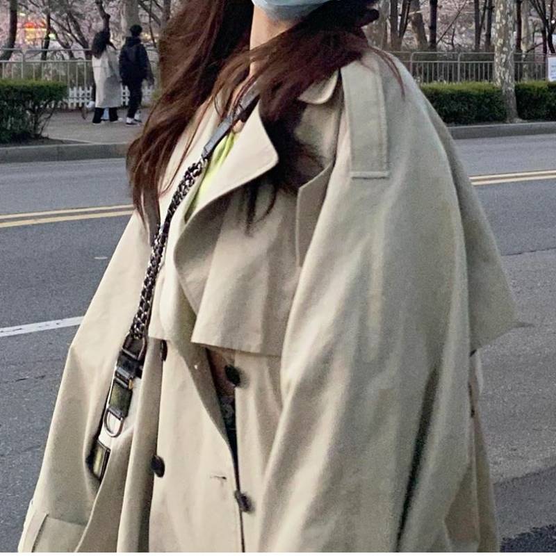 혹시 ㅠ 배우 홍지윤 님이 입으신 트렌치 자켓 어디껀지 아는 분 ㅍ | 인스티즈