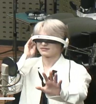 헉!!! 여러분들!!! 빅톤 찬이가 말 하려나봐요!!! | 인스티즈