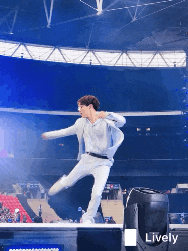 [잡담] 내가 걸어다니는 역사를 좋아하네 | 인스티즈