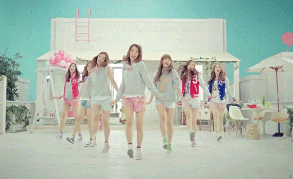 [잡담] 에이핑크 12년간 매해 활동했던 거 보면 보이는 컨셉 변화.gif | 인스티즈