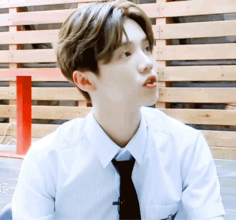 곧 루한이 생일인 기념 짤털 | 인스티즈