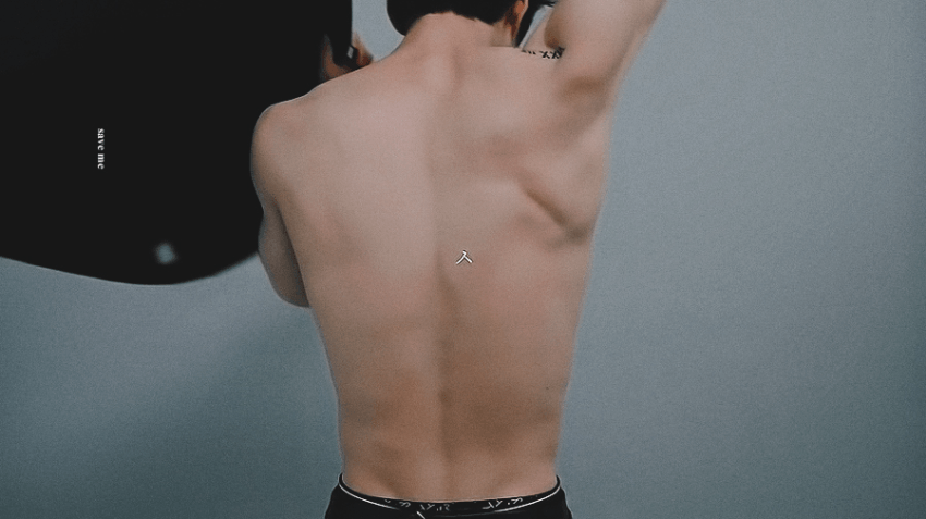 우리 아이는 등에도 보조개가 있어요 | 인스티즈