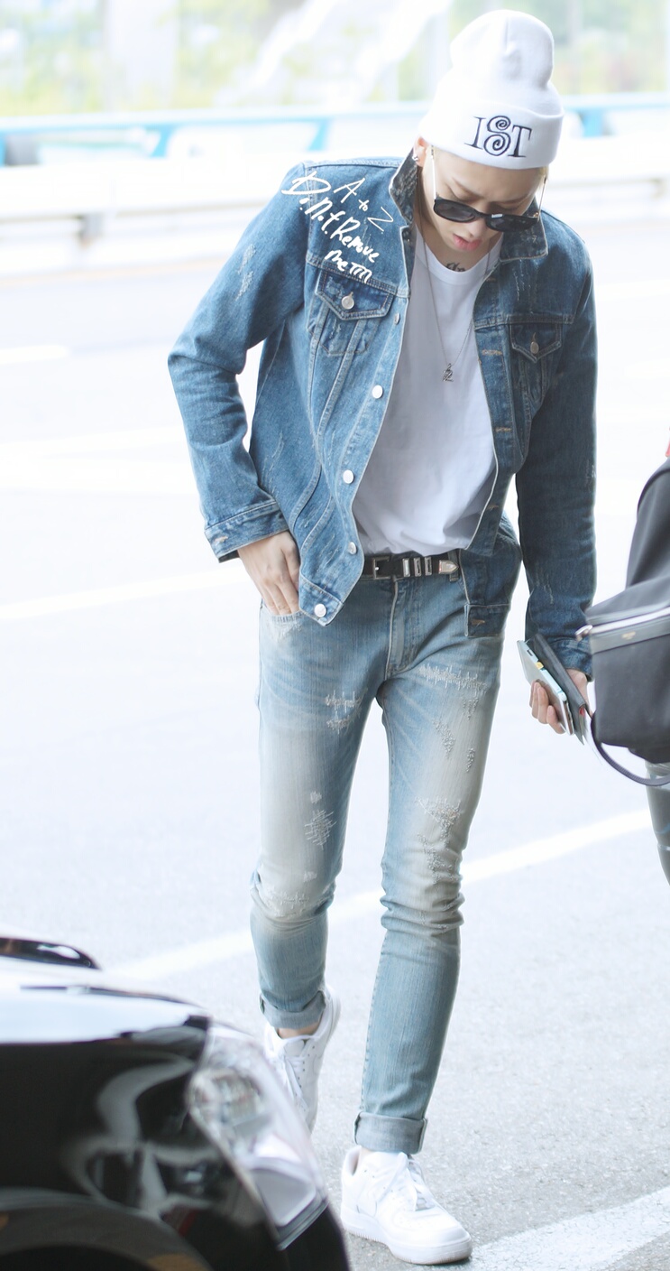 그나저나 지코 이 피지컬로 군복 입은 모습 좀 기대되네 | 인스티즈