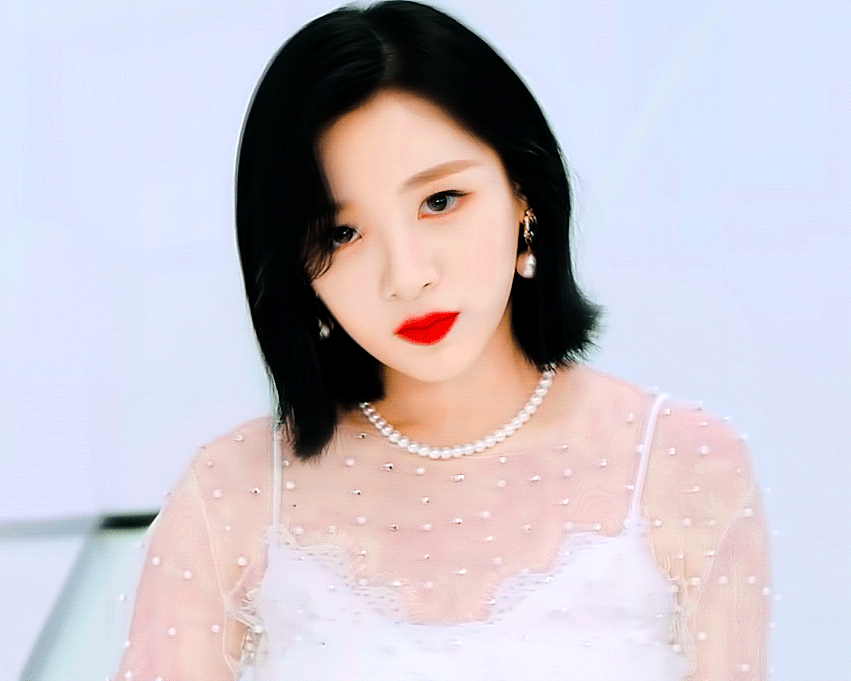 방금 공개된 역대급으로 좋다는 에이프릴 신곡 하이라이트 메들리.avi | 인스티즈