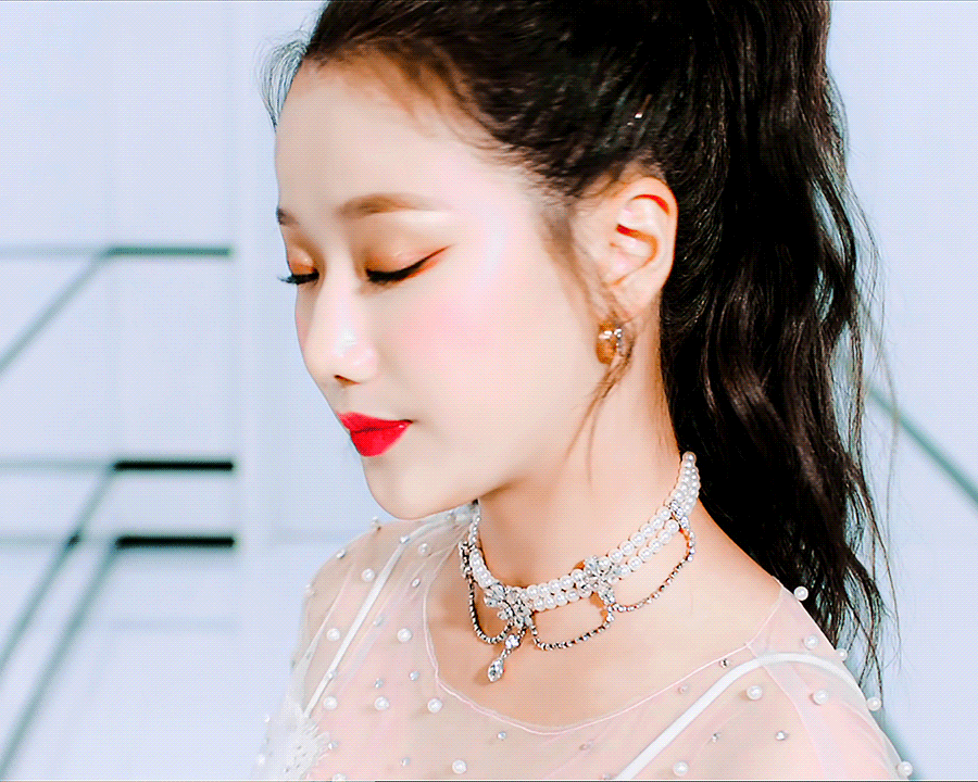 방금 공개된 역대급으로 좋다는 에이프릴 신곡 하이라이트 메들리.avi | 인스티즈