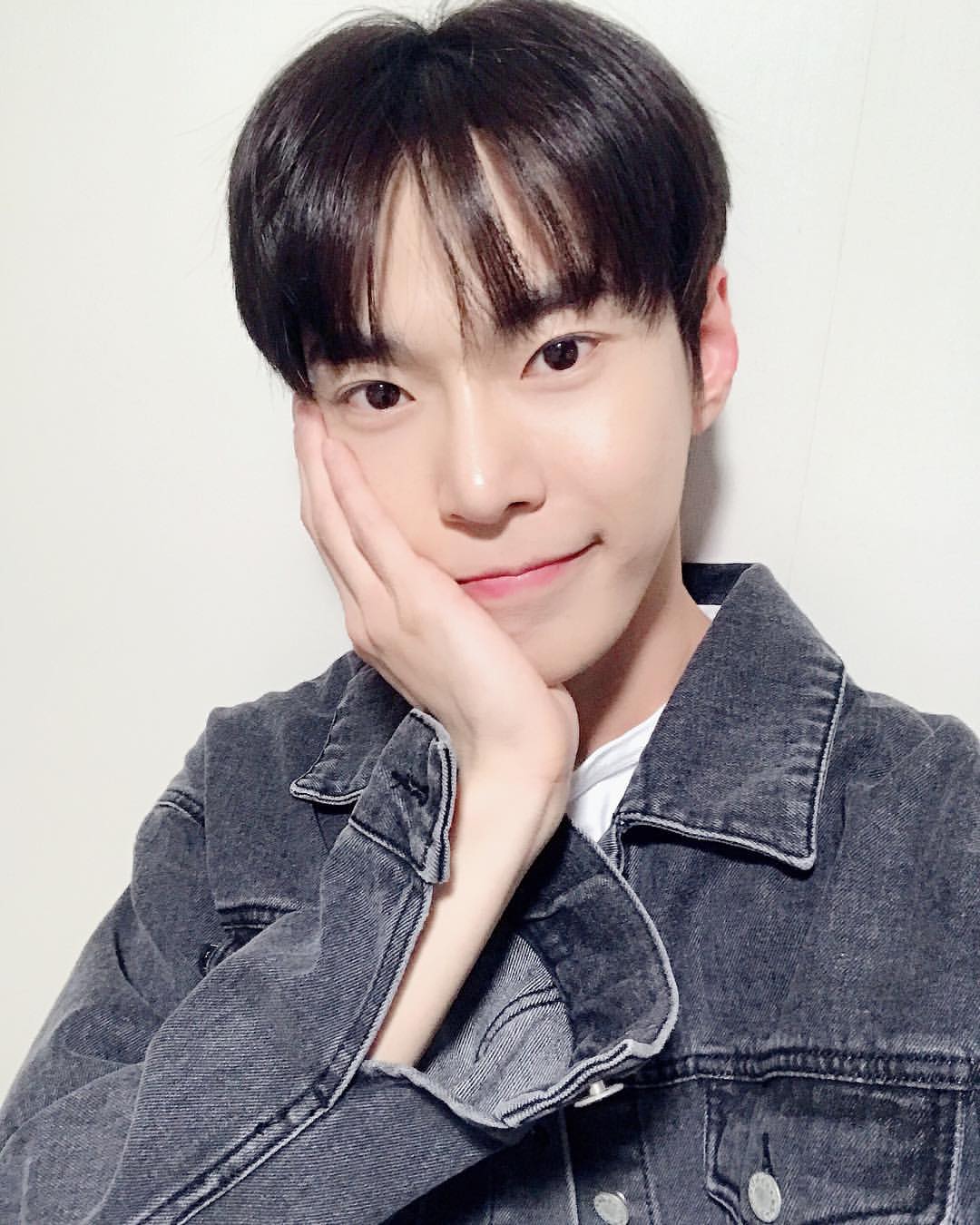 🐰 도영이 엔나나 사진 모음 (ㅅㅇㅈㅇ) 🐰 | 인스티즈