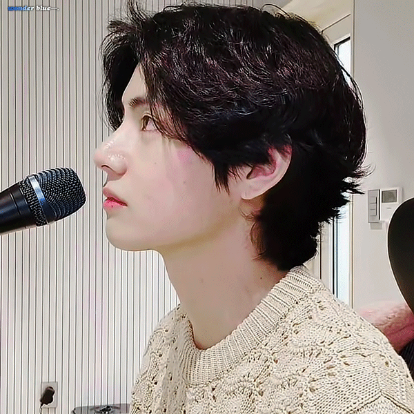 김태형 그 얼굴로 살면 기분이 어때..? | 인스티즈