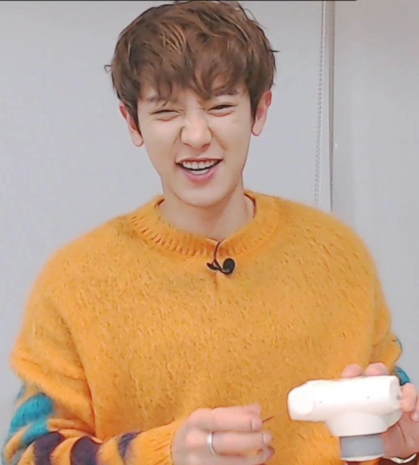 찬열이 뭐하고 있을까 보고싶다 | 인스티즈