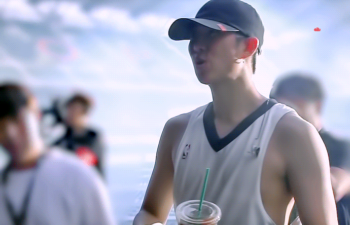 🗣🗣🗣🗣 방탄 팬만 들어와 선물 줄게 ㅇㅇ | 인스티즈