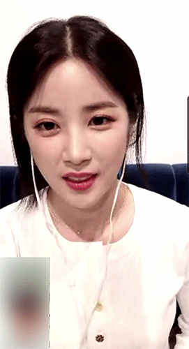 영통팬싸 박초롱 찐으로 토끼 그 자체인거 다들 앎? | 인스티즈