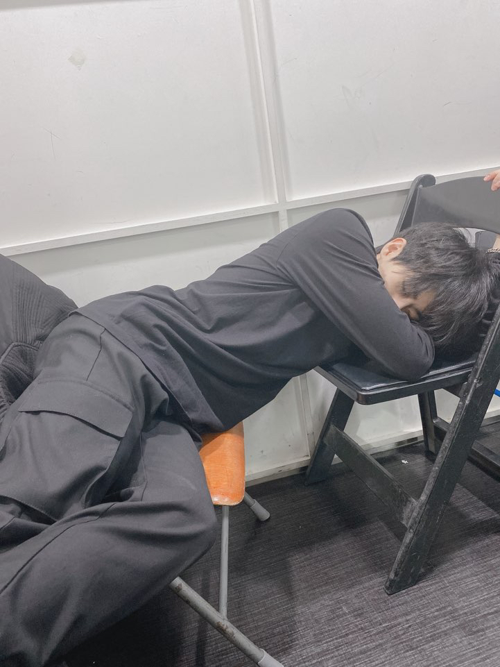 우리아이는 잠도 평범하게 자지않아 | 인스티즈