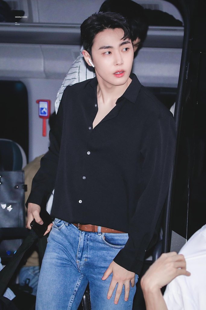 앜ㅋㅋㅋㅋㅋ본진 벌크업에 깐머리 좋다는 글에 댓 동조댓 단사람들 다 한명 가리키는거ㅋㅋㅋㅋ개웃곀ㅋㅋㅋㅋㅋ | 인스티즈