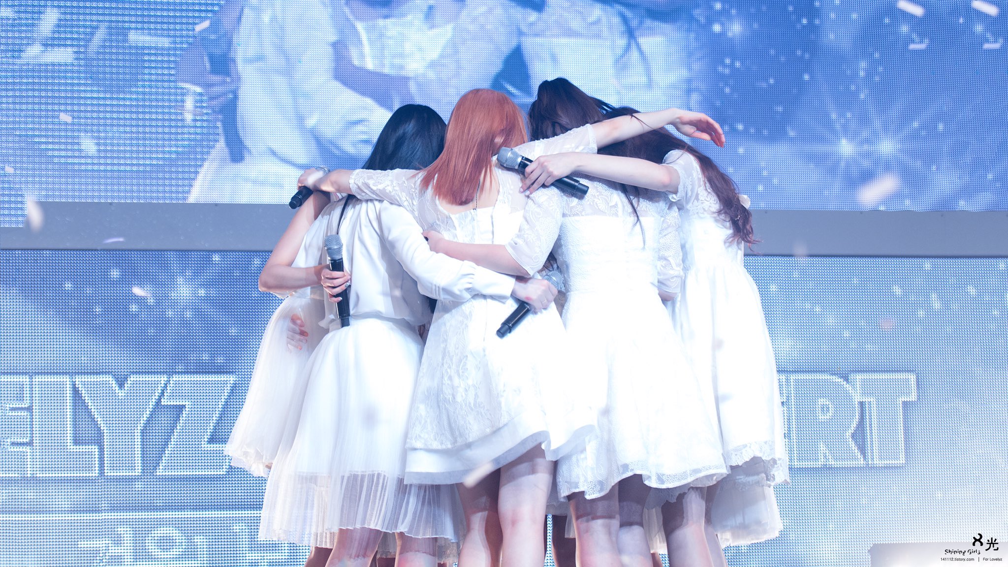 러블리즈 팬들 작정하고 울려볼까 | 인스티즈