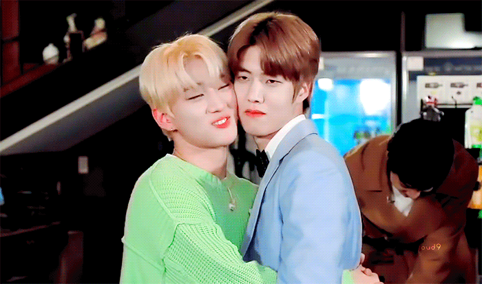 골차 작은방룸메즈 이런 모먼트 너무 좋아 | 인스티즈