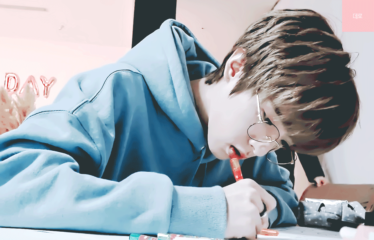 데이식스 제이 너드미 터지는 모먼트 | 인스티즈