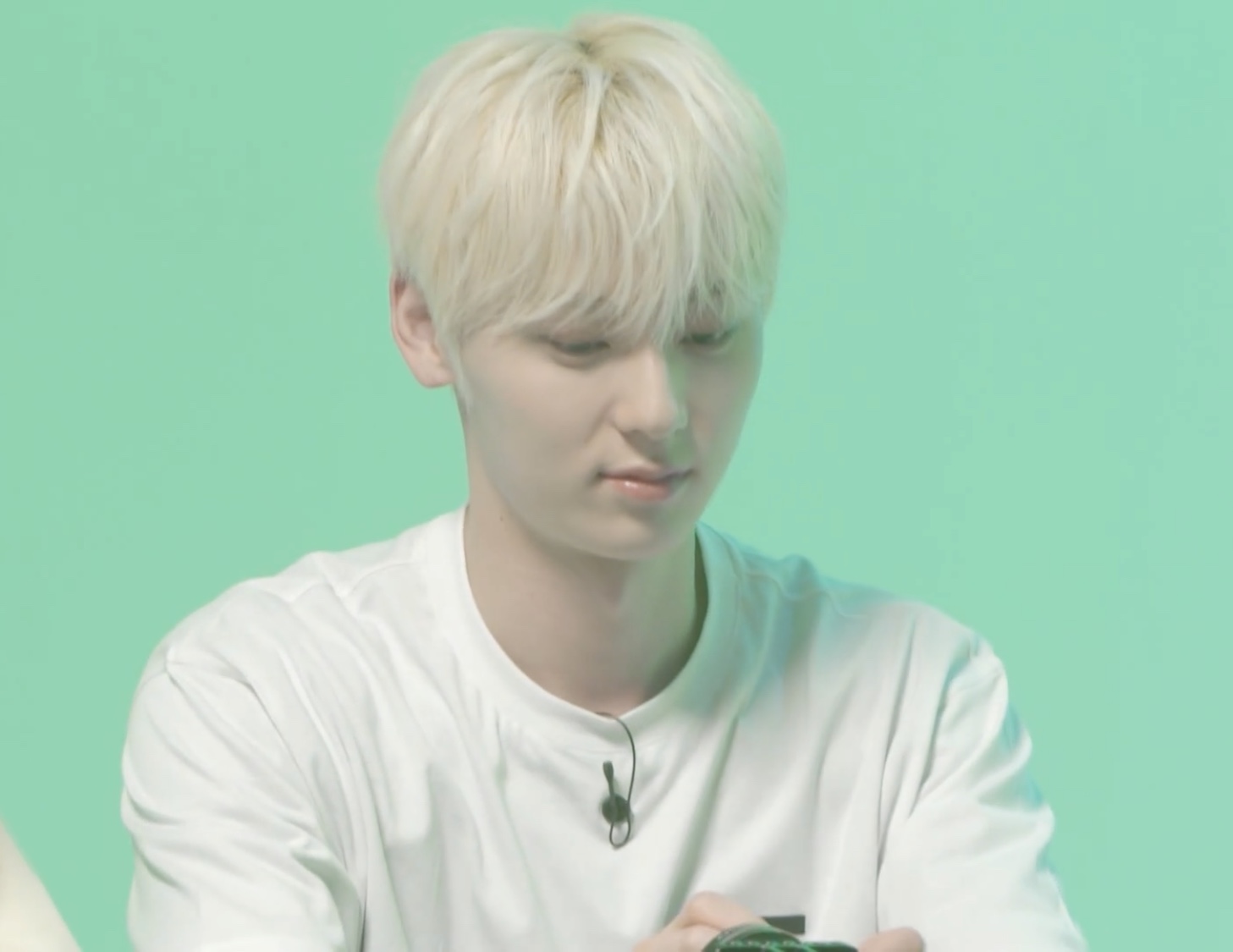 뉴이스트 마피아 대환장 짤들🌠 | 인스티즈