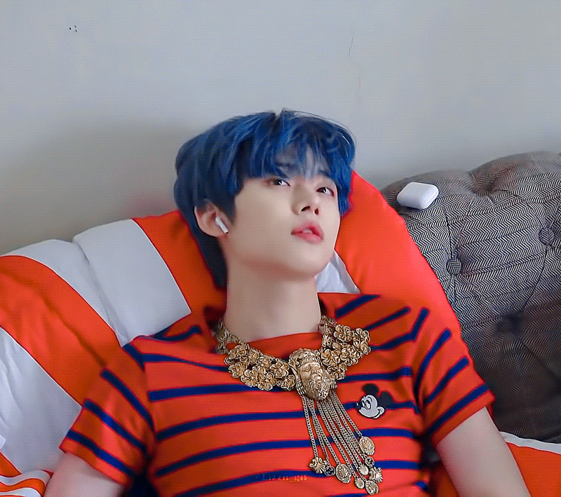 파워무쌍 입술두툼 남자 아이돌 | 인스티즈