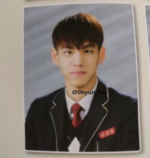 고딩 때 노래부르는데 응원해주는 여학생들 많은 거 보면 복도에서 고백 받은 것도 안 이상함 | 인스티즈