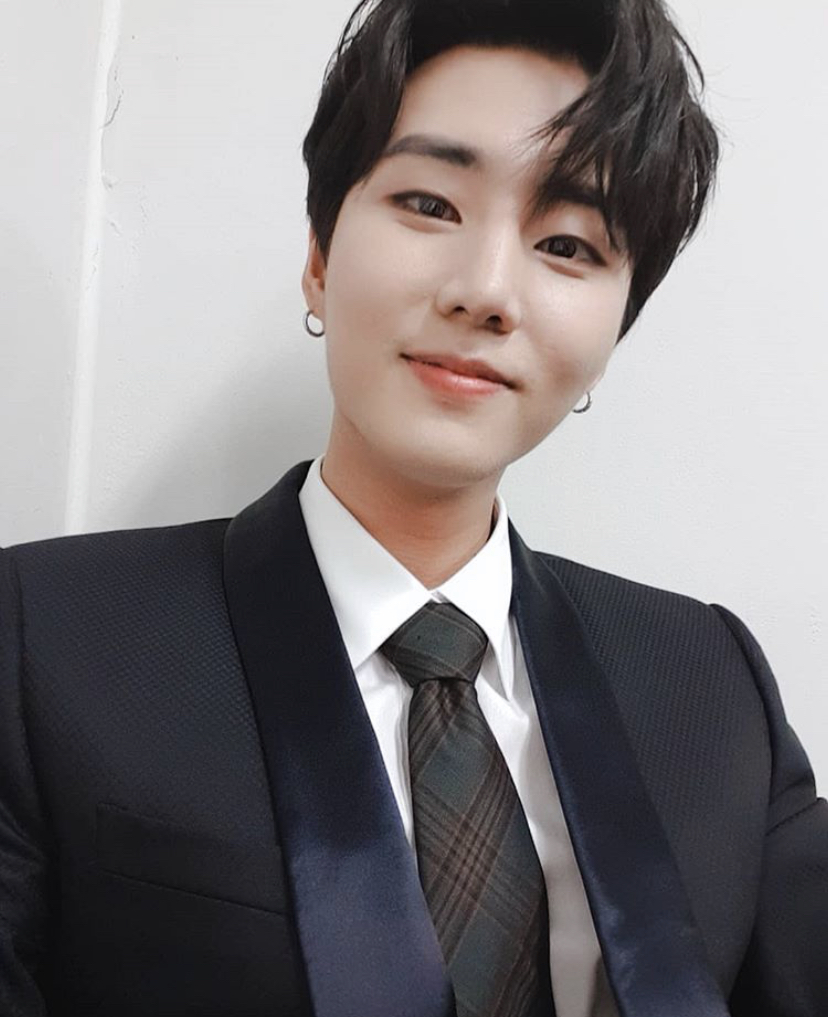 영현아 오늘도 좋은 하루 보내 넌 나의 첫번째니까❤️ | 인스티즈