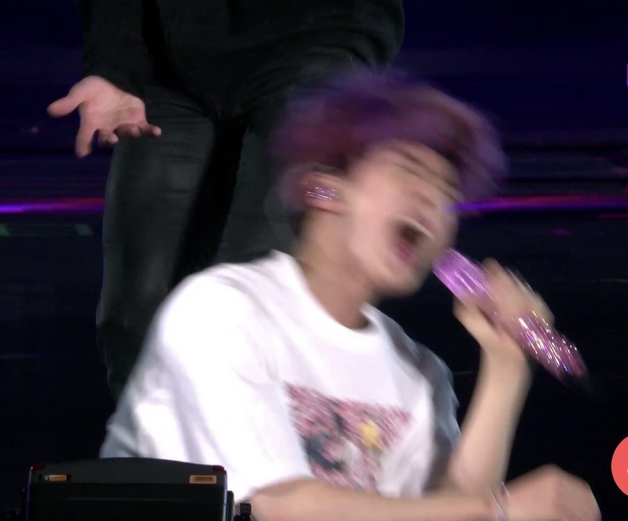 자자 이제 방탄 석진이 틧 위버스 뜰 때마다 우린 궁예파티 하는거다 | 인스티즈