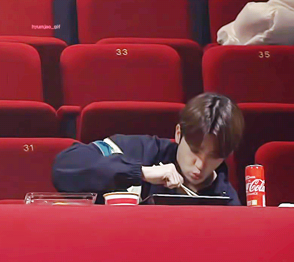 이재현 뭐 먹을 때 개귀여워 진짜로 | 인스티즈