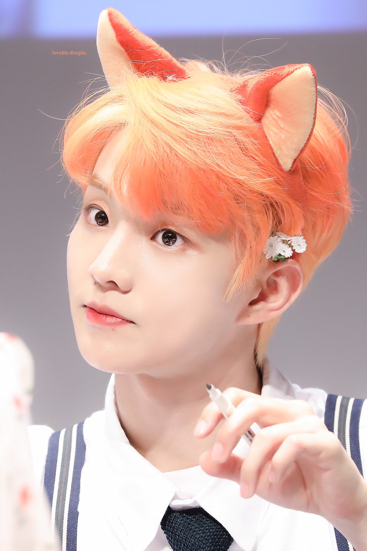 나는 팬싸에서 이렇게 머리띠 센스넘치는거 좋아.. | 인스티즈