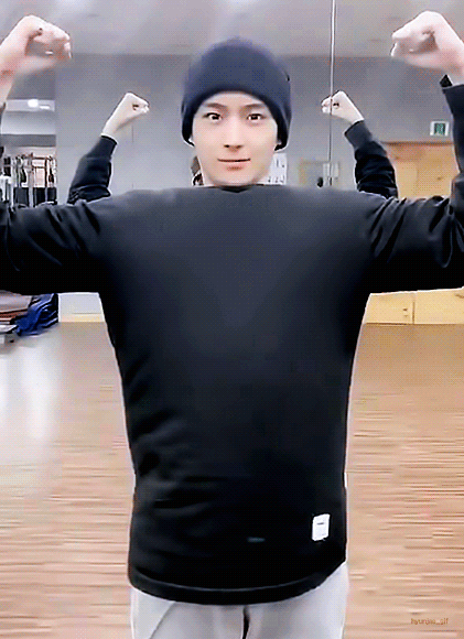 우리 애도 벌크업 넘 심하게 해서 몸이 두 배가 불어 버렷어.. | 인스티즈