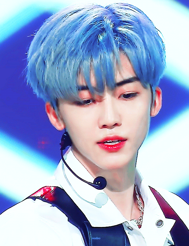 같은그룹에 00년생이 4명이나 있는데 다 다르게 잘생김💦 | 인스티즈