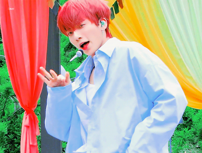 투바투 태현 진심 빨강머리 너무 잘어울림 레전드 머리 될 것 같아 | 인스티즈