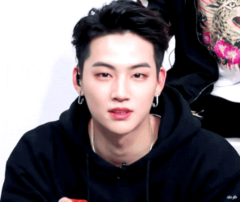 ~임재범 노래 나와서 춤추는 중~ | 인스티즈