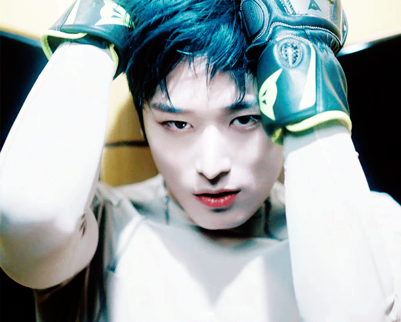 그냥 지나가세요 | 인스티즈