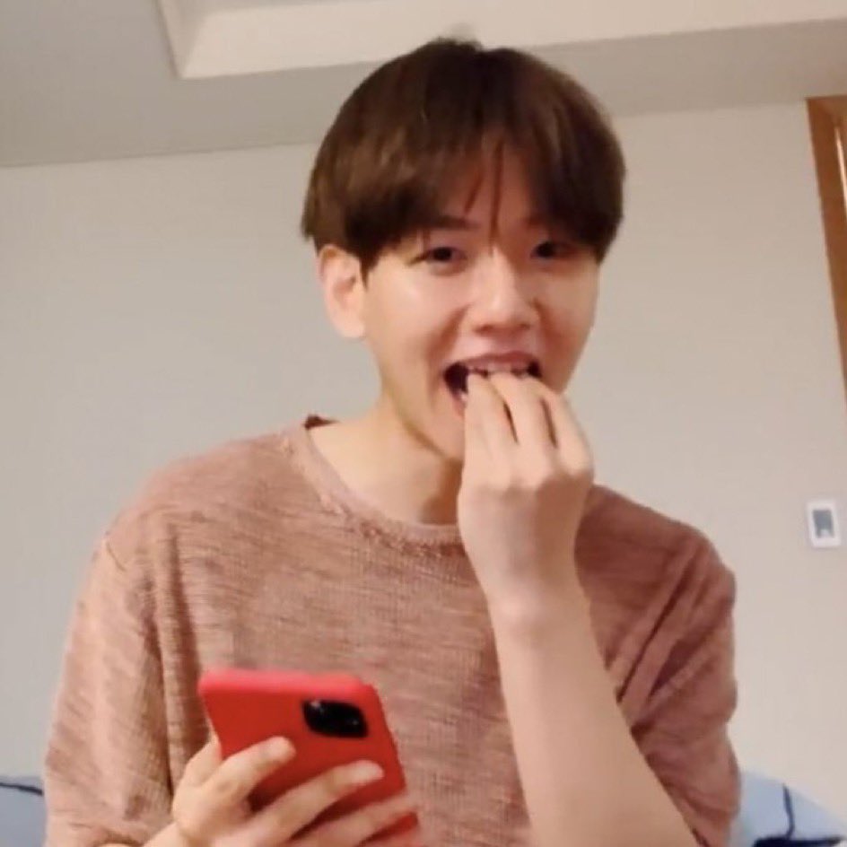 갱얼쥐 중에서 젤 사람같은 백현이 | 인스티즈