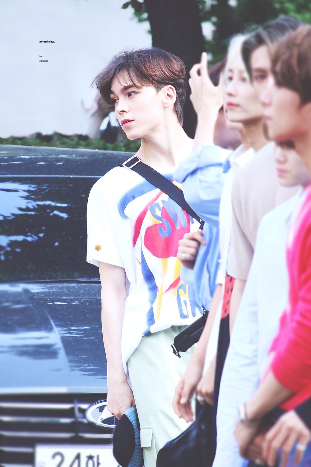 솔직히 잘생겼다 | 인스티즈