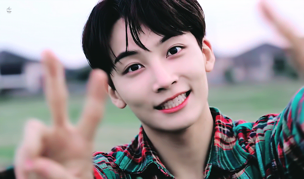 +사진추가했오 보고가)우리애는 아버지랑 진짜 똑띠여서 팬들이 다 미래 스포당했다고 함 ㅋㅋㅋㅋㅋㅋㅋㅋㅋ | 인스티즈