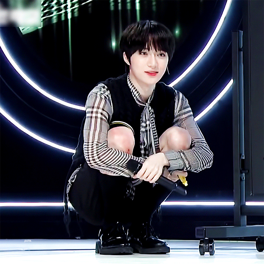 오늘도 자기 전에 큰방에 곰도리 심기🐻 | 인스티즈