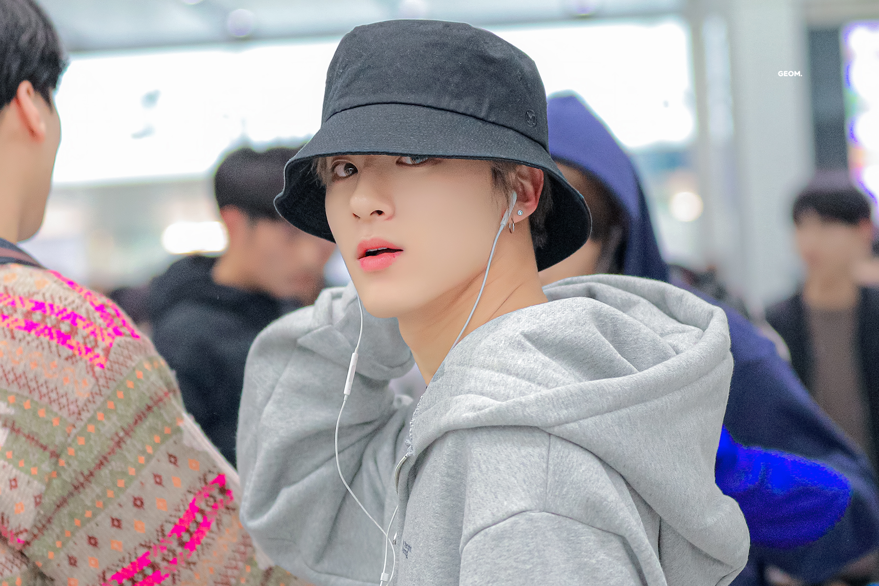 사실 더보이즈엔.. 덥뮤다 뿐만 아니라.... | 인스티즈