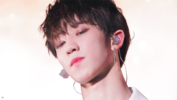 세븐틴 울고싶지않아 쇼케는 무슨일이 있었던갈까..? | 인스티즈