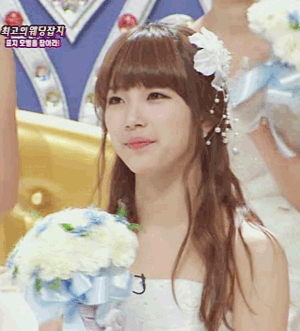 수지는 지금 데뷔했어도 똑같이 떴을것같음 | 인스티즈