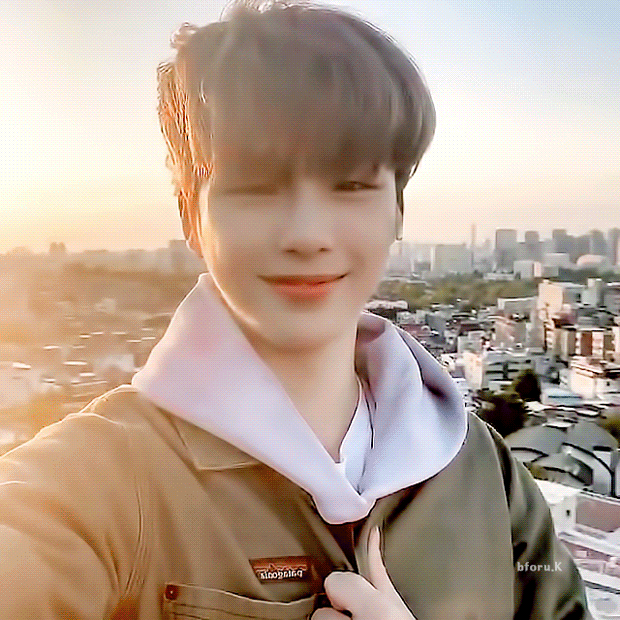 강다니엘 아직 안풀린 떡밥중에 제일 궁금한거 | 인스티즈