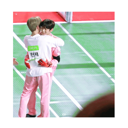 ㄱ 갤러리 정리하는데 나 이짤 얼마나 좋아했으면 10개 넘게 저장되어있냨ㅋㅋㅋㅋ 주어 쥬밀 | 인스티즈